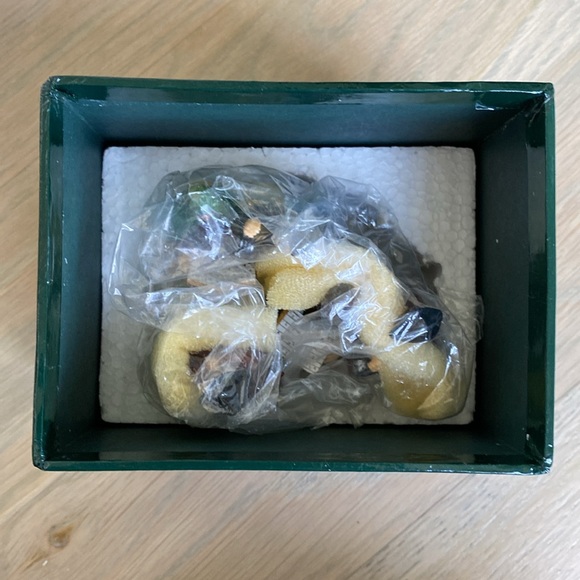 Williamsburg Carolers - Lang and Wise - Picture 5 of 10